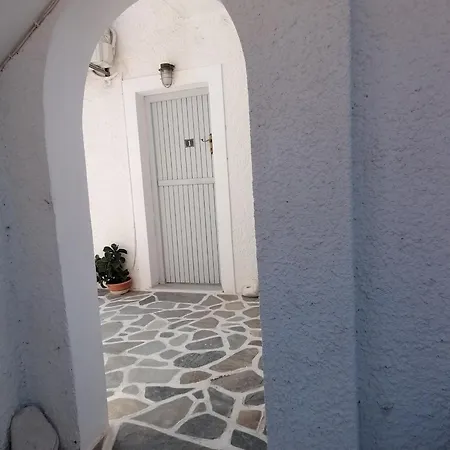 Nikoleta's Drios